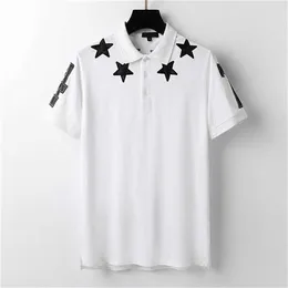 2023 Mens Polo Tshirts Mens 디자이너 T 셔츠 옷의 옷 회전 칼라 폴로 셔츠 통기성 패션 자수 Slim Fit Tshirt 럭셔리 여름 의류 0 Q51V