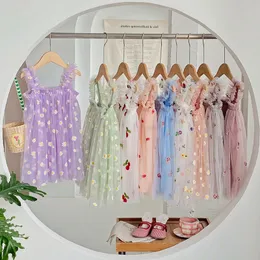 Mädchenkleider Süßes Gänseblümchen besticktes Hosenträger-Mesh-Mädchenkleid Sommer Bunte Blumen Süßes Baby-Geburtstagsfeier-Prinzessinnenkleid 1-6T 230609