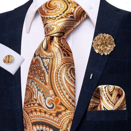 Bow Ties Paisley Orange Mens Slitte Luxury 8.5cm Silk Business Tie Hanky ​​Cufflinks Brosch Wedding Present For Men Hi-Tie Designer