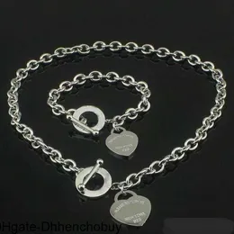 Heißer Verkauf Geburtstag Weihnachtsgeschenk 925 Silber Liebe Halskette Armband Set Hochzeit Statement Schmuck Herz Anhänger Halsketten Armreif Sets 2 in 1 21BF