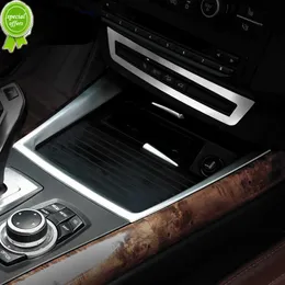 Nowy samochód uchwyt na kubek wodny Trim Central Control Puchar Uchwyt dekoracyjny Ramka do BMW X5 E70 2009 2008 2012 2012 2012 2013