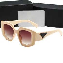 Överdimensionerade solglasögon för kvinnor Mens Solglasögon Fashion Outdoor Timeless Classic Style Stor ram Eyewear Sport Kör varumärkesglasögon Polariserade med låda