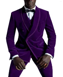 Garnitury męskie fioletowe aksamitne 3pcs szal klapa mężczyźni szczupły dopasowanie kostium ślubnej sukienki ślubne Tuxedos PROM Grube Płaszcz Pole krawat krawat