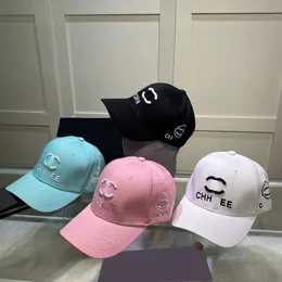 Desingers Letter Baseball Hats 여자 모자 자수 선자 모자 패션 레저 디자인 블록 모자 자수 씻은 선 스크린 예쁜 사이드 레터