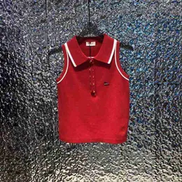 Kvinnors tankar camis designer sommar ny college stil avslappnad mångsidig reducerande ålder och bantning en rad metallknapp polo ärmlös topp tank 8nt0