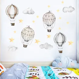 Cartoon Hot Air Balloon Clouds Star Stickers Nursery Wall Decals Art Löstbara Bild affischer för baby barnrum heminredning