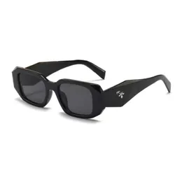 Modedesigner solglasögon klassiska glasögonglasögon utomhus strand solglasögon för man kvinna 12 färg valfri triangulär signatur pp17#