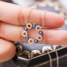 Hänghalsband nyutformade kvinnors halsband blå epoxi unika flickor hals tillbehör parti dagligen slitage delikat smycken släpp frakt R230612