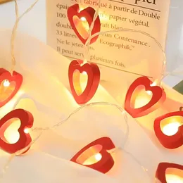 Party Decoration Valentine's Day LED Heart Shape String Lights For Living Room Bedroom Romantic Wood Battery Operated