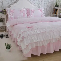 Set di biancheria da letto New Luxury Layers Bedding Set Sweet Princess Bow Ruffle Copripiumino Biancheria da letto da sposa Lenzuolo rosa Copripiumino per bambina Z0612