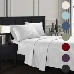 Set di biancheria da letto Biancheria da letto Set di lenzuola in rilievo a righe Tinta unita Euro Biancheria da letto 4 pezzi Copriletto nordico Biancheria da letto 2 camere da letto Tessili per la casa Z0612