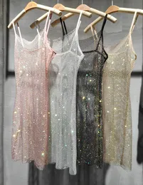 Grundläggande casual klänningar bungee sexig smal kvinnors sommar Bright Diamond Crystal Temperament Bag Hip Sling Mid Length Dress Fashion Trend 230613