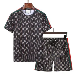 Herrkvinnor Designers Shorts and T Shirt Set Mens Tracksuits Herrens sportkläder kostym strand kortärmad t-skjorta ny skjorta med randig lapel casual mode sommardräkt