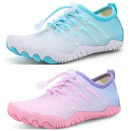 Athletic Outdoor Boys Girls Water Shoes Snabbtorkning Aqua Beach Pool Swim Lightweight Athletic Sneakers för Little Big Kids Water Shoes for Women 230612