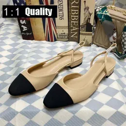 Designer 2024 Sandali di marca Sandali con tacco alto con tacco casual scarpe sandali Nuova punta rotonda con tacco di albicocche di albero da 6,5 ​​cm di dimensioni 35-41 D88 biancheria intima