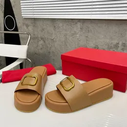 New style Slippers Sliders thick bottom non-slip soft bottom fashion G house slipper women wear beach flip-flops with box Free delivery