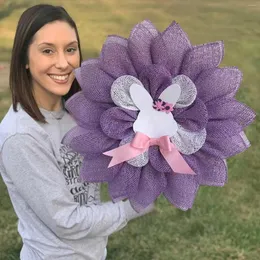 装飾的な花の食器棚の花輪イースター人工花の玄関の花輪のための家の装飾照明付きガーランド