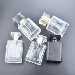 Frasco de perfume 5pcs 50ml transparente preto frascos de perfume frascos de vidro de bolso de viagem frascos de spray frascos vazios dispensador de frasco de spray de névoa atomizador 230613