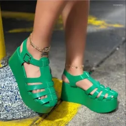 Сандалии Женщины Slipper Wedge High Heels Summer Elegant Shoes Home Home Platform мягкая дно Plu Размер шлепанцы слайд
