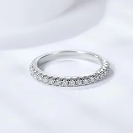 حلقات الكتلة S925 Silver Moissanite Diamond Ring 1.5mm D Color Wedding Band Gift for Women Party Ladies Shining