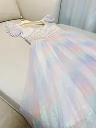 2023 Summer Rainbow Color Frisado Glitter Tule Vestido Alça Espaguete Decote Coração Painel Sutiã Embutido Midi Vestidos Casuais J3L127271