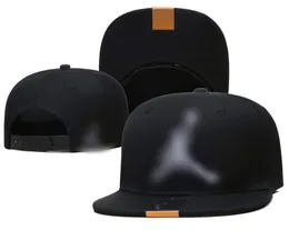 Moda Kapağı Tasarımcı Basketbol Şapkaları Casquette Caps Lüks Nakış Kapağı Ayarlanabilir Çift Şapka Mektubu Sold Renk Kapağı A2