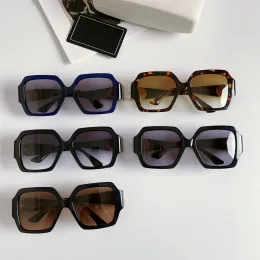 2023 Designer zonnebrillen Luxe gepolariseerde zonnebrillen Gepersonaliseerde UV-bestendige populaire heren- en damesbrillen Damesbrilmontuur