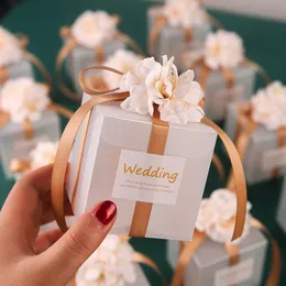 Wrap Prezent 7x7x7cm Przezroczyste torby na prezenty dziękuję sztuczne kwiatowe cukierki pudełko na baby shower prezenty ślubne dla gości Matte Dragees