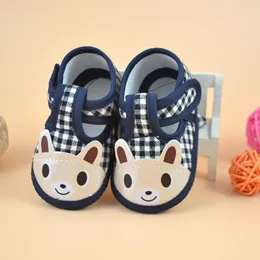 İlk Yürüteçler Karikatür Bebek patik kız çocuk yumuşak taban antislip ayakkabıları yürümeye başlayan scarpe bambino schoenen doğumlu 230615