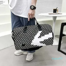 Kadın Marka Tasarımcısı Spor Seyahat Sırt Çantası Bagaj Çanta Çanta Omuz Crossbody Bag Tote Moda Doku Deri Çok Fonksiyonlu Totebag Fabrika Satış