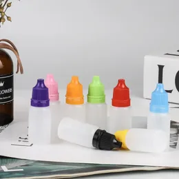 Plastdroppflaska tom plastpressbar ögonvätskeflaskor med barnsäker mössa ögondropparflaska för lösningsmedel Essence ögondroppar saltlösning JN16