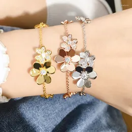 Braccialetti di collegamento Braccialetto semplice del trifoglio per le donne Moda Luce Beni di lusso Braccialetti con ciondoli Regalo classico per gioielli da donna