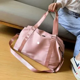nuovo designer ALX borsa da yoga borsa da yoga portatile da donna separazione asciutta e bagnata impermeabile valigia di grande capacità borsa da viaggio a breve distanza al