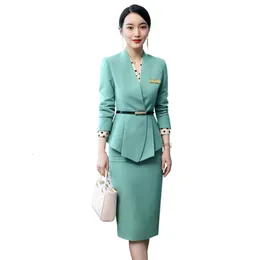 Tvådelt klädprofession Set Women Coat Top och High midje Bodycon Pencil kjolar Korean Slim Chic Office Lady Kjol Spa Spa Uniforms 230615