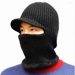 Berets Winter HAT DICKFINIES for Men Women Women Mask Scare Eyfffffflap Wool Bonnet Haps Beanie Hats Bard and Dark Woolen Cap