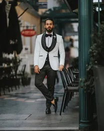 بدلات زفاف جاكار بيضاء جديدة للعريس الأسود شال واحد زي الأزياء Homme صب mariage Blazer بدلة tuxedos 3 قطع سترة+سترة+بانت