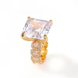 ソリティアリングThe Bling King Big Square Zirconia Stones Copper Material Punkスタイルストリートスタイル婚約リングシンプルジュエリーHiphop Gift 230615