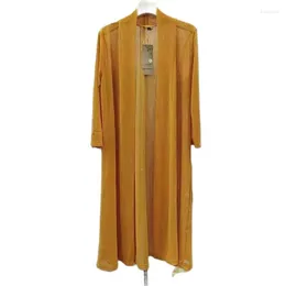 レディースジャケット薄いコート2023夏の女性のカーディガンミディアムのネットガーゼ日焼け止め服エアコンシャツ