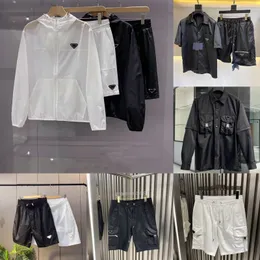 Herrspårsdräkter Designer Luxury Suit Coat Mode med Nylon Fabric Classic Letter Top Men Shorts snabbtorkande jacka Tracksuit T-shirt Sweatshirt Asiatiska storlekar