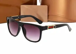 Lüks Tasarımcı Kadınlar İçin Güneş Gözlüğü Erkek Gözlük Polarize UV ​​Protectoio Lunette Gafas de Sol Shades Goggle Box Beach Sun Küçük Çerçeve Moda G3880