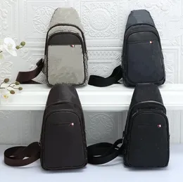 Tasarımcı Omuz Çantaları Yumuşak Mektup Erkek Kadın Totes Çanta Çantası Kozmetik Çanta Cep Telefon Cüzdanları Para Çantalar