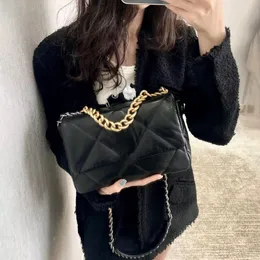 New Designer Bag 19Bag Women's Handbag 10A Top Quality Fashion Sheepskin Shoulder Bag Genuine Leather Flip Flap Bag Luxury Large Capacity Crossbody Bag 26cm With Box