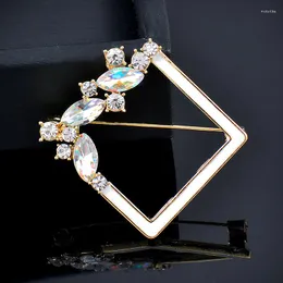 Spille KIOOZOL Fascino Cristallo Foglia Piuma Spilla Quadrata Per Le Donne Gioielli di Moda 2023 Arrivo Pin Accessori Bijoux Femme 004 KO1