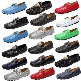 Högkvalitativ metallspänne Loafers Crocodile Print Breattable Lazy Shoes äkta läder Business Officer Shoes Non-Slip Driving Shoes Storlek 35-48