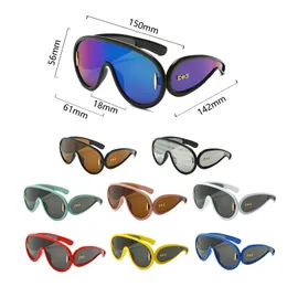 Solglasögon Designer Luxury Acetate Fiber Wave Mask Mens UV400 Outdoor Beach Goggle Glasses Anagram On the Feet Triple Lens Solglasögon
