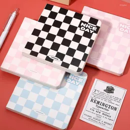 Küçük Square Mini Notebooks 5.3x5.3 "100sheets 120gsm ızgara sayfaları Seyahat Dergisi Cep Not Defarı Ciltli Günlük Memo Planlayıcısı