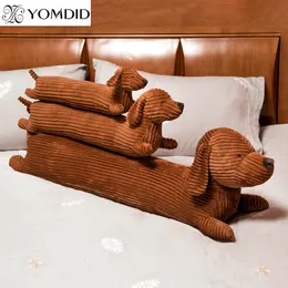 Yastık yastık yastık severler kahverengi sevimli İngiliz kısa bacaklı dachshund köpek yastığı yastık kanepe peluş bebek 230616