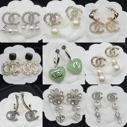 Varumärke Klassisk Charm CC örhänge Lyx Crystal Pearl örhängen för kvinnor S925 Silver Fashion Designer örhängen smycken