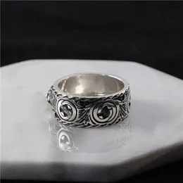 2023 Мода Новое дизайнерское кольцо роскошная зеленая смола Gemstone Double Cat Ring Ring Par