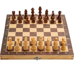 Gry szachowe duże magnetyczne drewniane składane szachy Zestaw Felood Game Board 39 cm*39cm wnętrza przechowywania dla dorosłych dzieci prezent rodzinny gra szachowa 230617